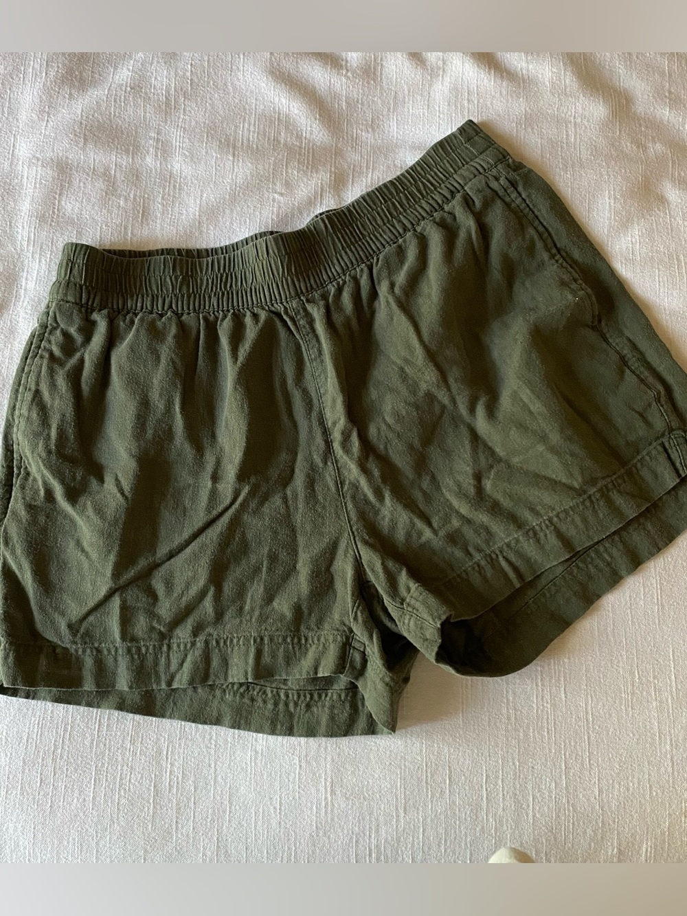 Old Navy Linen Blend Olive Green Shorts